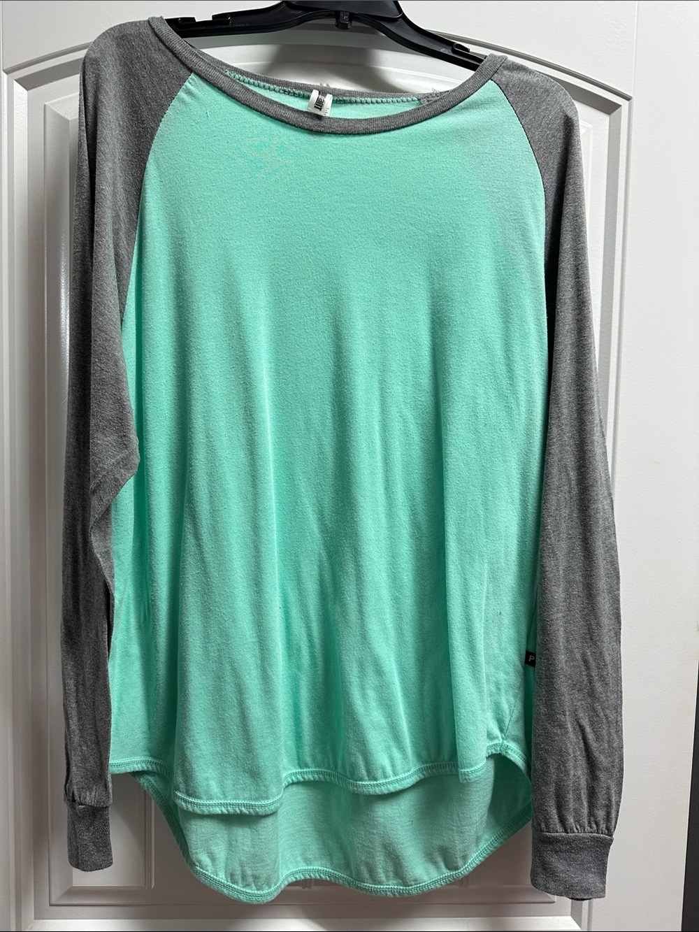 Women's Mint Green and Gray Raglan xl